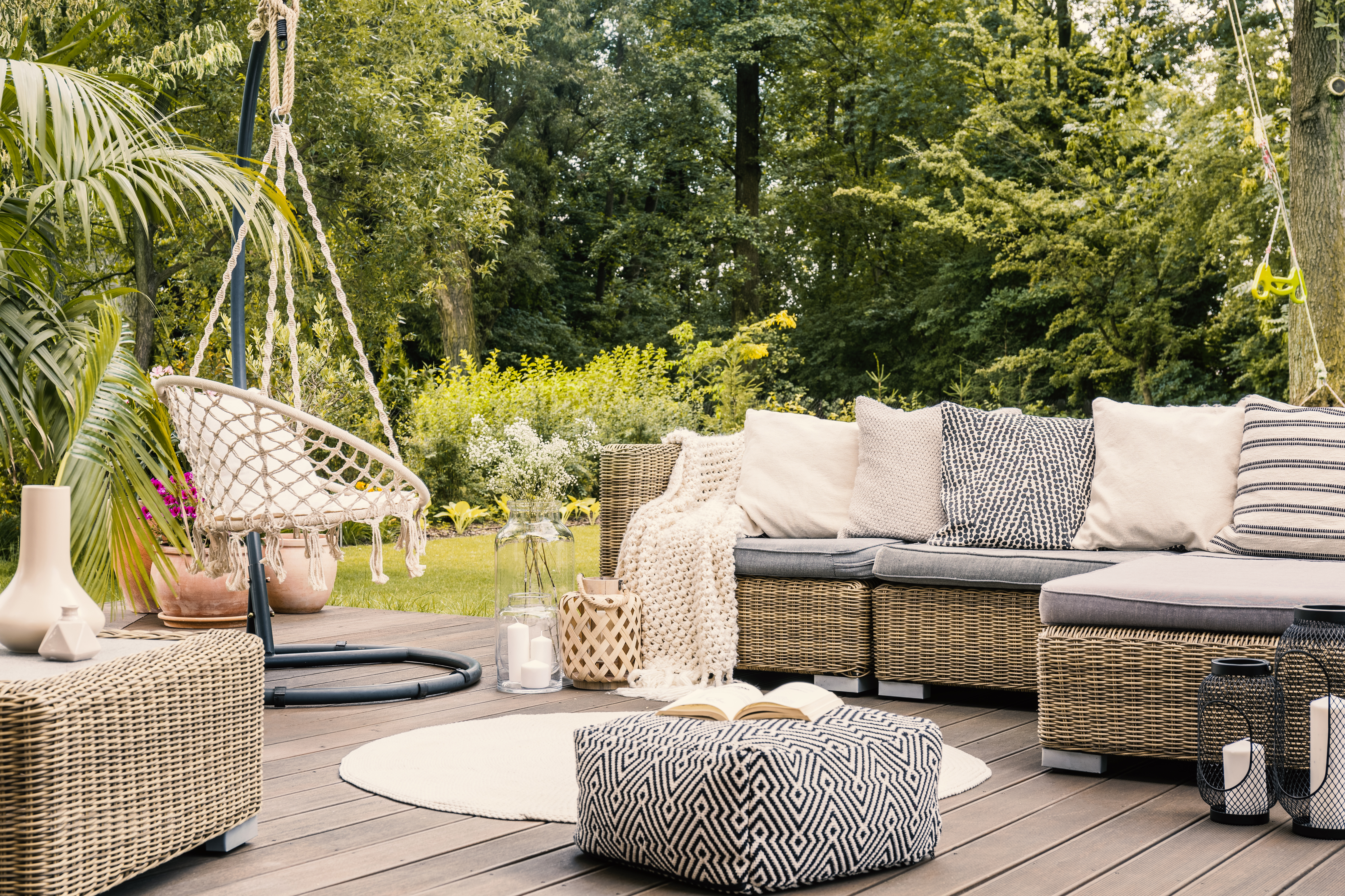 Tips for Storing Patio Furniture During the Winter